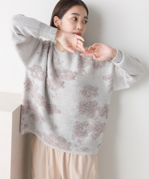 FURRY（ファーリー）の「アンティークフラワートップス（ニット/セーター・レディース・アイボリー/ブラック/オレンジ・FREE）」の4枚目の写真