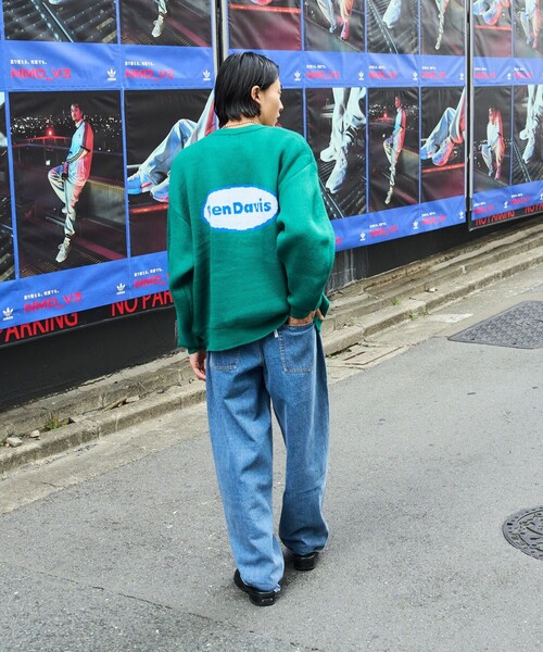 BEN DAVIS（ベンデイビス）の「【BEN DAVIS/ベンデイビス]  TWO SIDE LOGO KNIT/グラフィックジャガードニット/バックロゴ/オーバルロゴ/ユニセックス（ニット/セーター・メンズ・ブラック/ブルー/グリーン/ナチュラル・SMALL/MEDIUM/LARGE/X-LARGE）」の7枚目の写真
