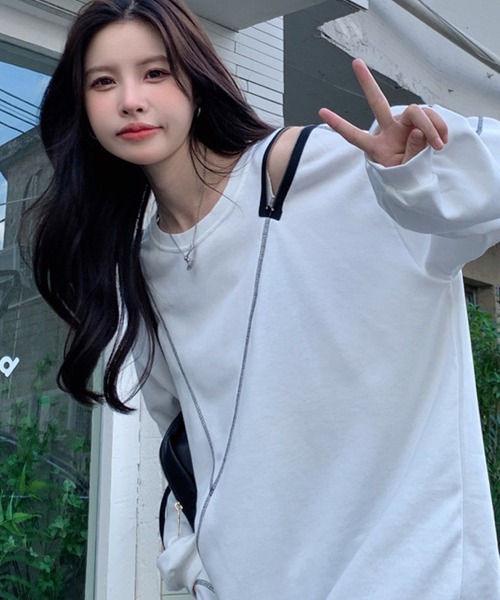 meJane(ミージェーン)の「アウトリンキングショルダーZIPデザインロングT(Tシャツ/カットソー・レディース・ホワイト/ブラック・FREE)」の7枚目の写真