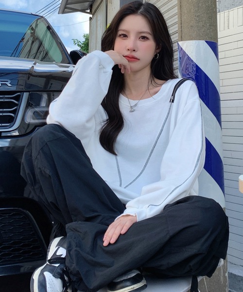 meJane(ミージェーン)の「アウトリンキングショルダーZIPデザインロングT(Tシャツ/カットソー・レディース・ホワイト/ブラック・FREE)」の20枚目の写真