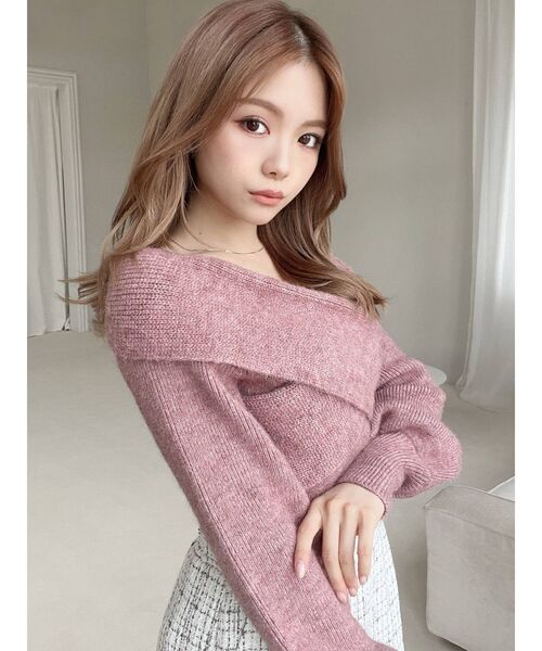 RESEXXY（リゼクシー）の「フロントクロスオフショルニットトップス（ニット/セーター・レディース・ブラック/ピンク/アイボリー/ブルー・FREE）」の10枚目の写真