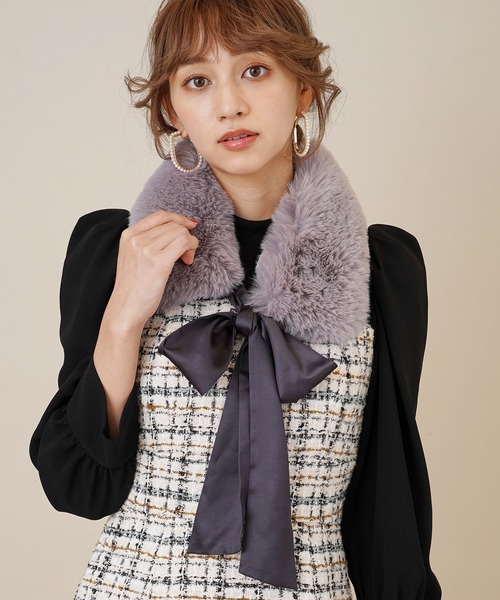 31 Sons de mode(トランテアン ソン ドゥ モード)の「スカーフセットフェイクファーティペット(ストール/ショール・レディース・グレー/オフホワイト・フリー)」の15枚目の写真