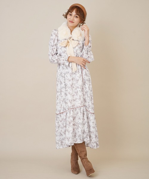 31 Sons de mode(トランテアン ソン ドゥ モード)の「スカーフセットフェイクファーティペット(ストール/ショール・レディース・グレー/オフホワイト・フリー)」の14枚目の写真