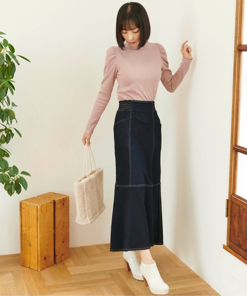 FREE'S MART(フリーズマート)の「◆三角テレコハイネックパフスリーブカットソー(Tシャツ/カットソー・レディース・ホワイト/ブラック/ピンク/ブルー・FREE)」の7枚目の写真