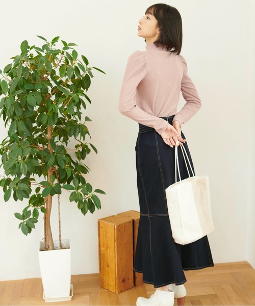 FREE'S MART(フリーズマート)の「◆三角テレコハイネックパフスリーブカットソー(Tシャツ/カットソー・レディース・ホワイト/ブラック/ピンク/ブルー・FREE)」の9枚目の写真