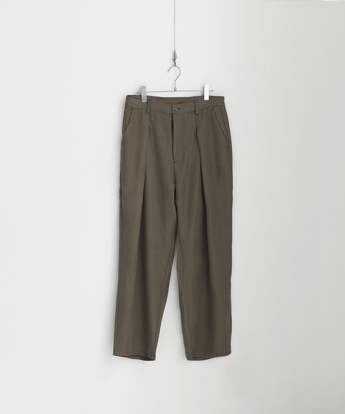 ETELIO（エテリオ）の「セミワイドタックバルーンパンツ（その他パンツ・メンズ・チャコール/オフホワイト/ブラック/ブラウン系・S/M/L）」の18枚目の写真