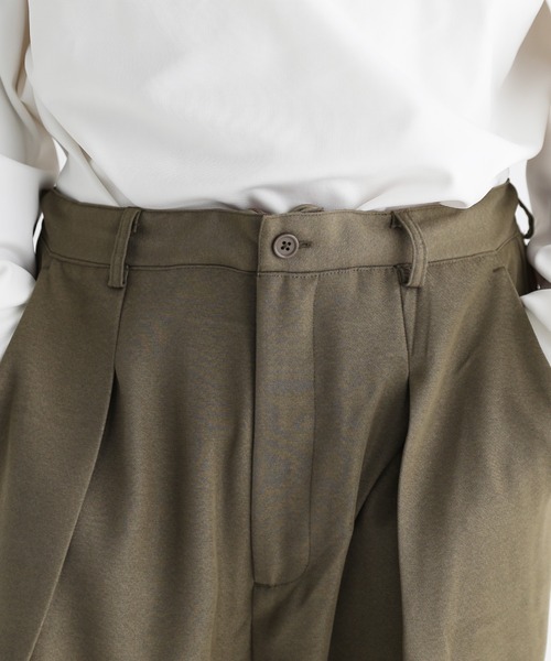 ETELIO（エテリオ）の「セミワイドタックバルーンパンツ（その他パンツ・メンズ・チャコール/オフホワイト/ブラック/ブラウン系・S/M/L）」の11枚目の写真