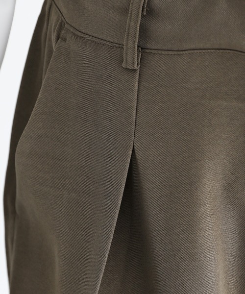 ETELIO（エテリオ）の「セミワイドタックバルーンパンツ（その他パンツ・メンズ・チャコール/オフホワイト/ブラック/ブラウン系・S/M/L）」の19枚目の写真