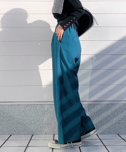 Q（キュー）の「ブライトツイルワイドパンツ（その他パンツ・レディース・ブルー/ベージュ・MEDIUM）」の9枚目の写真