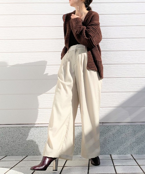 Q（キュー）の「ブライトツイルワイドパンツ（その他パンツ・レディース・ブルー/ベージュ・MEDIUM）」の12枚目の写真