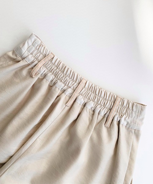 Q（キュー）の「ブライトツイルワイドパンツ（その他パンツ・レディース・ブルー/ベージュ・MEDIUM）」の5枚目の写真