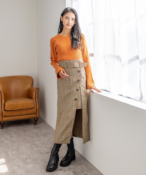 clear（クリア）の「ボリュームスリーブリブニットトップス（ニット/セーター・レディース・アイボリー/グレイッシュベージュ/ブラック/ブルー/オレンジ/マスタード・F）」の18枚目の写真