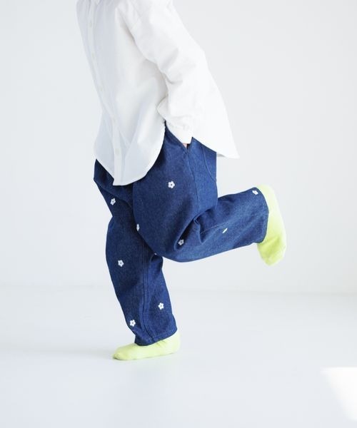 LOWRYS FARM(ローリーズファーム)の「シシュウイージーパンツ 179996(その他パンツ・キッズ・ブルー/アイボリー/ネイビー・110cm/120cm/130cm/140cm/150cm)」の11枚目の写真