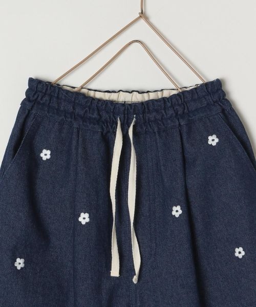 LOWRYS FARM(ローリーズファーム)の「シシュウイージーパンツ 179996(その他パンツ・キッズ・ブルー/アイボリー/ネイビー・110cm/120cm/130cm/140cm/150cm)」の16枚目の写真