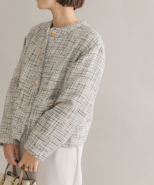 F by ROSSO(エフバイロッソ)の「F by ROSSO ツイードノーカラージャケット(その他アウター・レディース・ブラック/オフホワイト・FREE)」の1枚目の写真