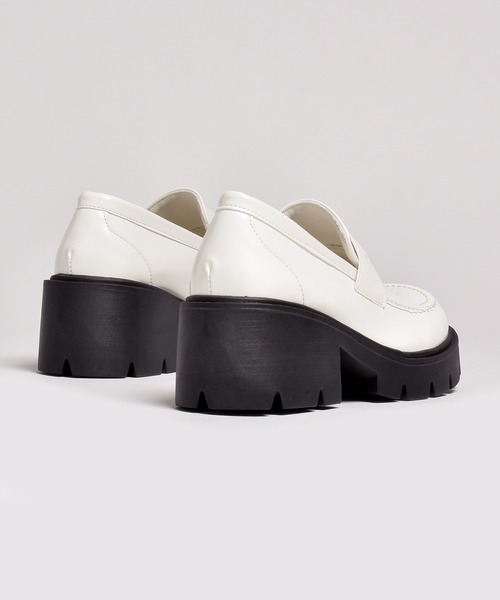 SVEC（シュベック）の「チャンキーソール Uチップ コインローファー（ローファー・レディース・ホワイト/ブラック・35/37/36/39/38/40）」の21枚目の写真