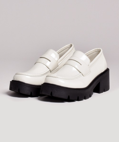 SVEC（シュベック）の「チャンキーソール Uチップ コインローファー（ローファー・レディース・ホワイト/ブラック・35/37/36/39/38/40）」の20枚目の写真