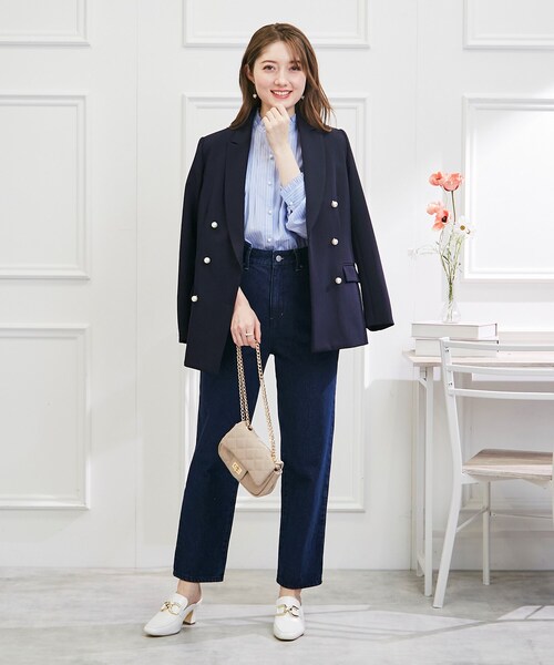 couture brooch（クチュールブローチ）の「◆【オンオフ問わずに大活躍！】先染めピンタック パール調釦フリルシャツ（シャツ/ブラウス・レディース・ブラック系1/サックスブルー系2・38/40/42）」の15枚目の写真