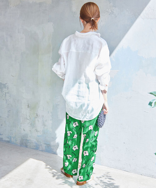 SLOBE IENA(スローブイエナ)の「European Linen レギュラーシャツ(シャツ/ブラウス・レディース・ネイビー/ホワイト/ピンク/ベージュ/ブルー/グリーン・36/38)」の13枚目の写真