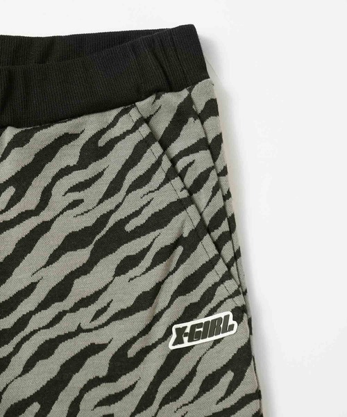 X-girl（エックスガール）の「ZEBRA PATTERN FLARE PANTS（その他パンツ・レディース・グレー/ブルー/ブラック・S/M）」の17枚目の写真
