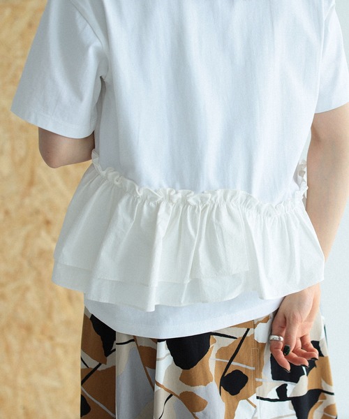 Ray BEAMS（レイビームス）の「RBS / イソザイ フリル ハーフスリーブ Tシャツ（Tシャツ/カットソー・レディース・ブラック/ホワイト・ONE SIZE）」の3枚目の写真