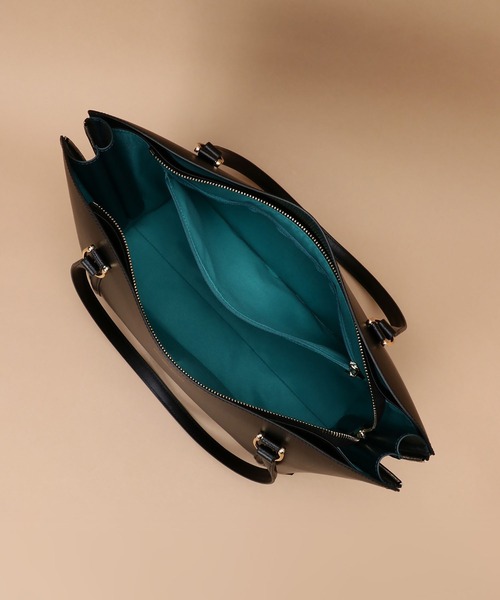 Samantha Thavasa（サマンサタバサ）の「[オンライン&一部店舗限定] バイカラースプリットレザートートバッグ（トートバッグ・レディース・ピンクベージュ/グレイッシュベージュ/イエロー/ライトブルー/ブラック/グレー・FREE）」の19枚目の写真