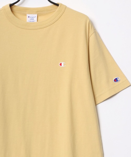 Champion(チャンピオン)の「Champion/チャンピオン コットンUSA ロゴワッペン ワンポイント刺繍 半袖Tシャツ/無地T/レディース メンズ(Tシャツ/カットソー・メンズ・ホワイト/ブラック/オートミール/ライトイエロー/サーモンピンク/ミント/ラベンダー/ネイビー/グレー/ダークグリーン/ブルー/サンドベージュ/グリーン/イエロー/サックスブルー/ベージュ/グレイッシュブルー/クリーム/レンガ/サファリグリーン/スカイブルー/セージグリーン/オレンジ/オリーブドラブ・L/XL/M)」の21枚目の写真
