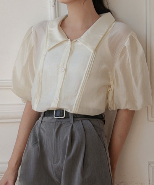 Vipoa(ヴィポア)の「マシュマロスリーブピンタックシアーブラウス(シャツ/ブラウス・レディース・アイボリー・FREE)」の10枚目の写真