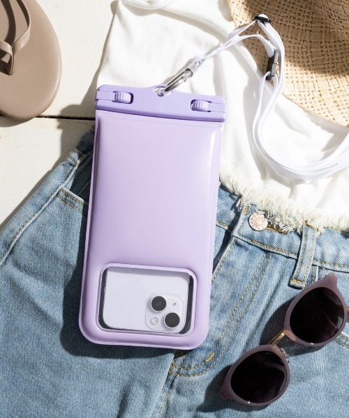 Hamee(ハミィ)の「各種スマートフォン対応 DIVAID フローティング 防水ケース IP68防水・防塵性能 ワイドサイズ ショルダーストラップ(スマホケース/カバー・レディース・ライトパープル/ホワイト/レインボー/ブラック/ライトブルー/フューシャピンク/シアン/オレンジ/イエロー/グリーン系・FREE)」の11枚目の写真