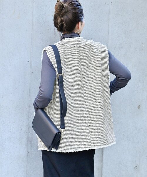 Simplicite（サンプリシテ）の「前開きツイードベスト（ベスト・レディース・ベージュ/ネイビー・FREE）」の8枚目の写真