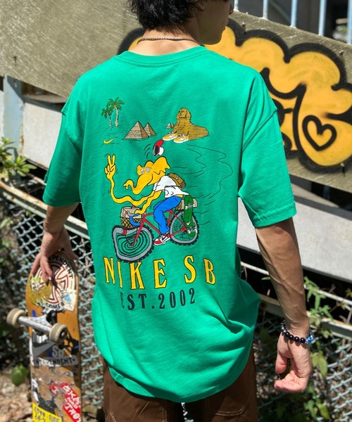 NIKE SB(ナイキエスビー)の「NIKE SB/ナイキエスビー バックプリントTシャツ クルーネック FJ1142-100/FJ1142-324(Tシャツ/カットソー・メンズ・ホワイト/グリーン・XL/L/M)」の2枚目の写真
