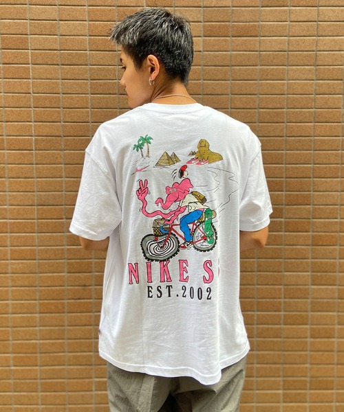 NIKE SB(ナイキエスビー)の「NIKE SB/ナイキエスビー バックプリントTシャツ クルーネック FJ1142-100/FJ1142-324(Tシャツ/カットソー・メンズ・ホワイト/グリーン・XL/L/M)」の15枚目の写真