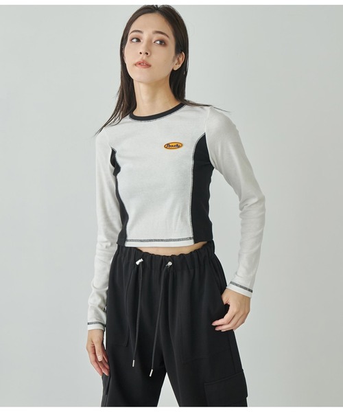 ANAP（アナップ）の「サイド配色ロングスリーブトップス（Tシャツ/カットソー・レディース・オフホワイト/ネイビー・FREE）」の5枚目の写真