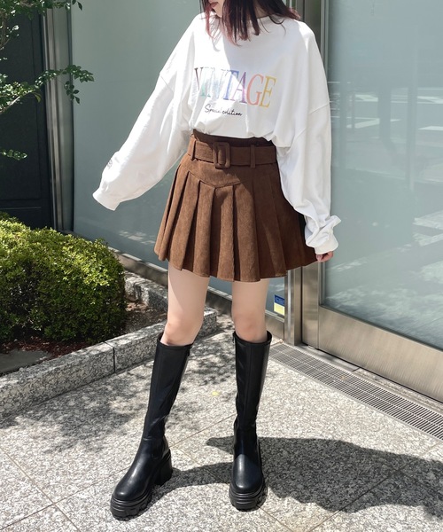 one way（ワンウェイ）の「コーデュロイプリーツスカート