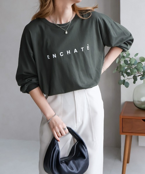 Social GIRL(ソーシャルガール)の「オーバーサイズロゴロングTシャツ(Tシャツ/カットソー・レディース・ブラック/チャコール/モカ/オフホワイト/ホワイト系その他・M)」の5枚目の写真