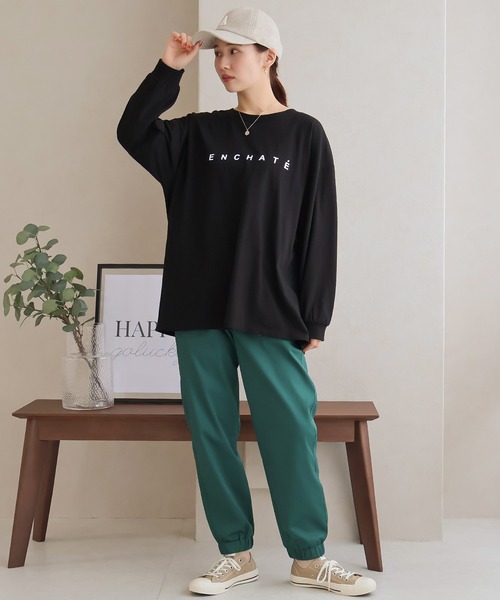 Social GIRL(ソーシャルガール)の「オーバーサイズロゴロングTシャツ(Tシャツ/カットソー・レディース・ブラック/チャコール/モカ/オフホワイト/ホワイト系その他・M)」の9枚目の写真