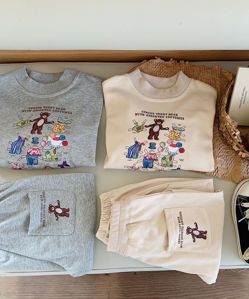 aimoha(アイモハ)の「aimoha-KIDS- 子供服 かわいいレトロ調クマプリントスウェットセットアップ(スウェット・キッズ・ライトベージュ/グレー・100/110/120/140/90/130)」の11枚目の写真