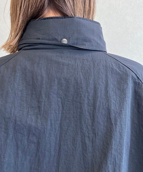 studio CLIP(スタディオクリップ)の「《days》【撥水加工/シワになりにくい/マシンウォッシャブル】スタンドコート(その他アウター・レディース・ブラック/カーキ/スモーク・FREE)」の10枚目の写真