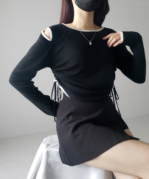 me+em select(ミームセレクト)の「【 4color 】パイピングカットアウトサイドリボンニットトップス(ニット/セーター・レディース・ホワイト/グレー/ブラック/ブルー・FREE)」の7枚目の写真