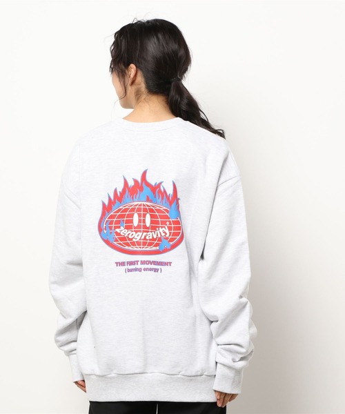 almo(アルモ)の「【CHICHI】Zarograviaty LOGO / パラマス ミネソタ アーチロゴ 配色刺繍 クルーネック スウェット(BEY)(スウェット・レディース・オートミール/グリーン・FREE)」の16枚目の写真