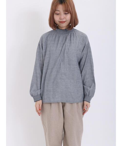 Samansa Mos2（サマンサ モスモス）の「柄アソート襟シャーリングブラウス（シャツ/ブラウス・レディース・チャコールグレー/オフホワイト/ネイビー/キナリ・F）」の17枚目の写真