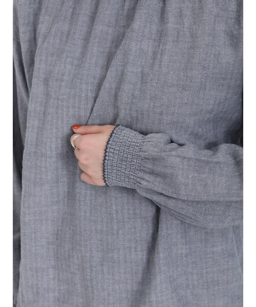 Samansa Mos2（サマンサ モスモス）の「柄アソート襟シャーリングブラウス（シャツ/ブラウス・レディース・チャコールグレー/オフホワイト/ネイビー/キナリ・F）」の12枚目の写真