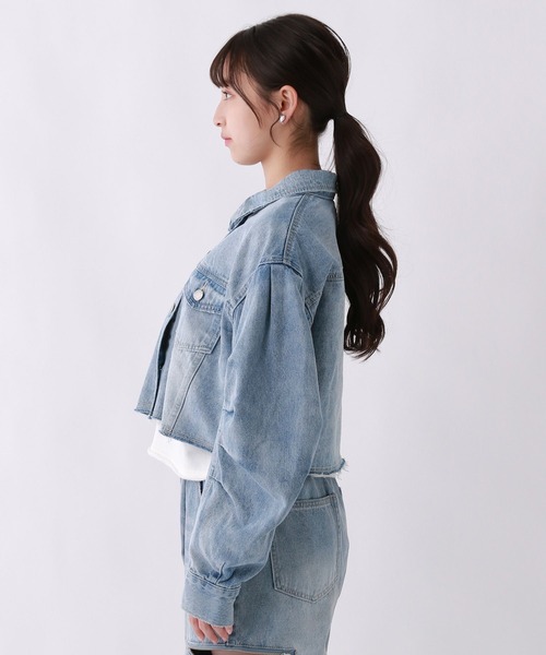 repipi armario（レピピ アルマリオ）の「デニム袖タックGジャン（デニムジャケット・キッズ・ライトブルー・MEDIUM/LARGE/SMALL）」の8枚目の写真