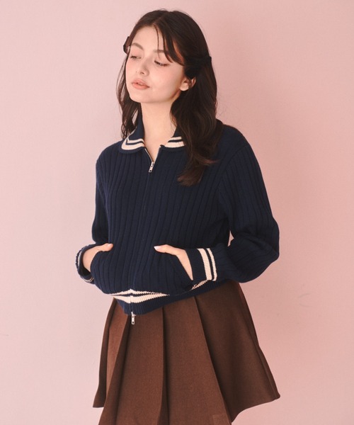 JUST A NOON（ジャストアヌーン）の「ダブルジップアップニット