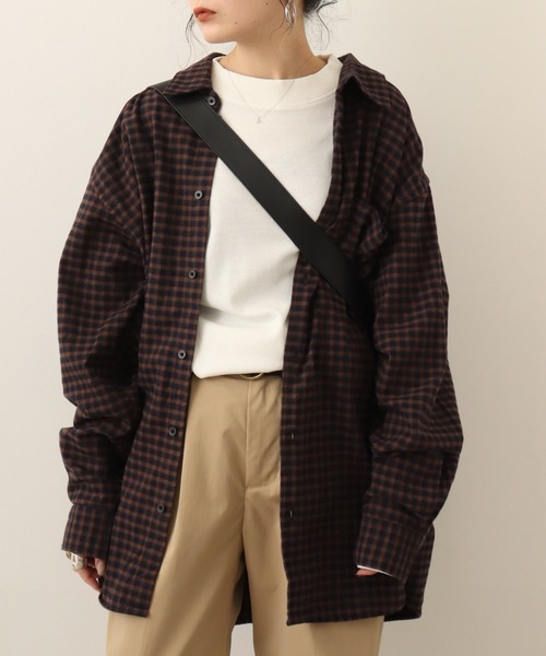 atONE(アットワン)の「atONE つまり過ぎない絶妙ネック!プチハイネックカットソー(Tシャツ/カットソー・レディース・ホワイト/チャコールグレー/ブラック/杢グレー・LL/L/M/3L/4L)」の9枚目の写真