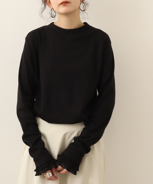 atONE(アットワン)の「atONE つまり過ぎない絶妙ネック!プチハイネックカットソー(Tシャツ/カットソー・レディース・ホワイト/チャコールグレー/ブラック/杢グレー・LL/L/M/3L/4L)」の11枚目の写真