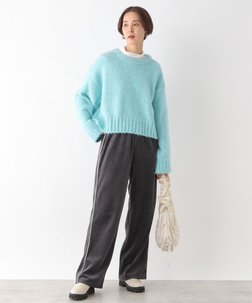 LEPSIM(レプシィム)の「ベロアラインイージーパンツ 991978(その他パンツ・レディース・チャコールグレー/グレイッシュベージュ/ブラック・FREE)」の14枚目の写真