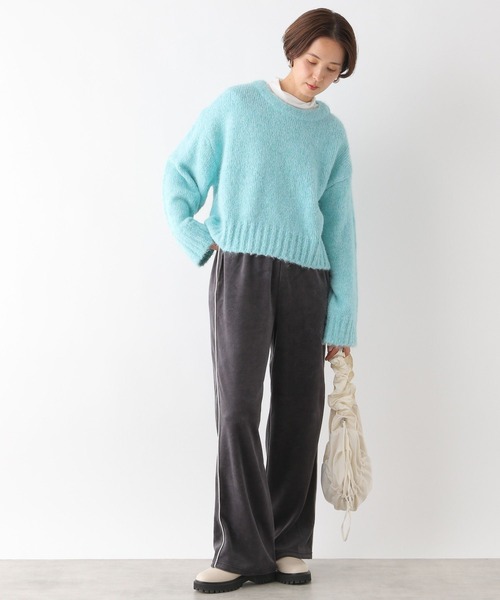 LEPSIM(レプシィム)の「ベロアラインイージーパンツ 991978(その他パンツ・レディース・チャコールグレー/グレイッシュベージュ/ブラック・FREE)」の15枚目の写真