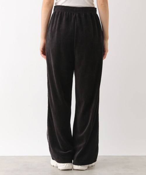 LEPSIM(レプシィム)の「ベロアラインイージーパンツ 991978(その他パンツ・レディース・チャコールグレー/グレイッシュベージュ/ブラック・FREE)」の21枚目の写真