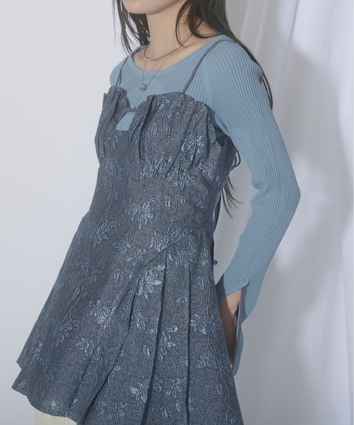 Ezick エジック Paisley jacquard チュニックキャミブラウス Ezick（エジック）の「Flower jacquard キャミチュニック